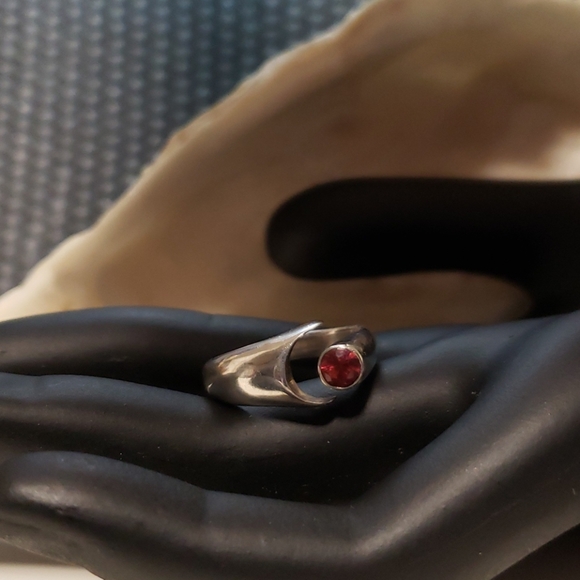 Garnet open ring - Picture 5 of 9
